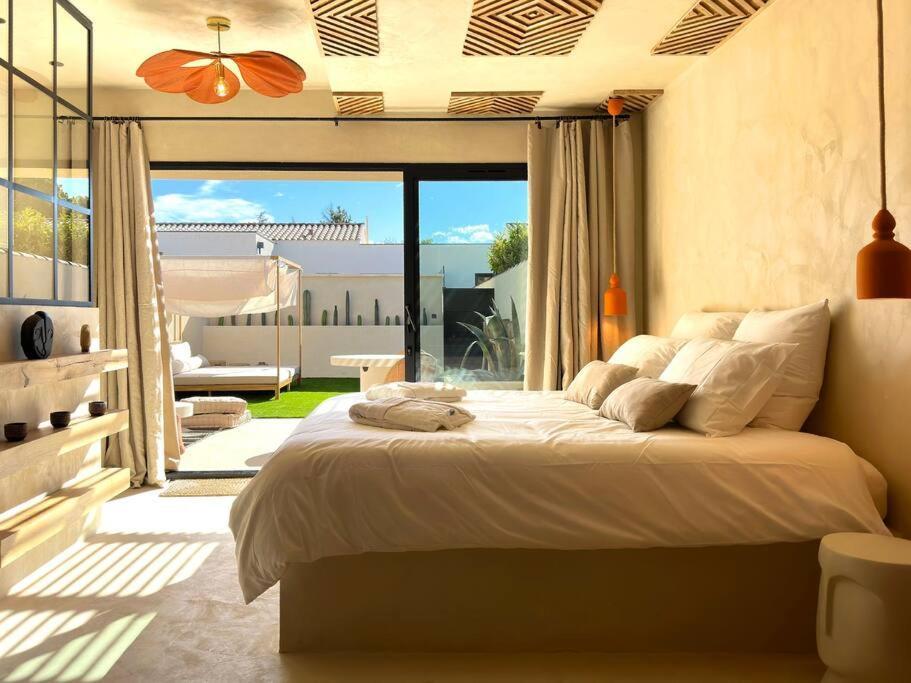 In L'isle/sorgue L'aurore Holiday home *
